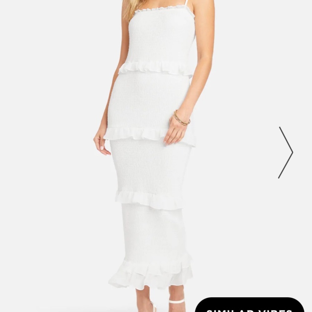 Bebe georgette smocked midi dress